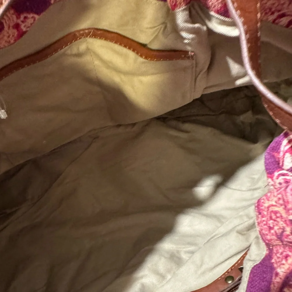 Lucky Brand Canvas Paisley Tote Bag Leather Strap Boho - Picture 4 of 4